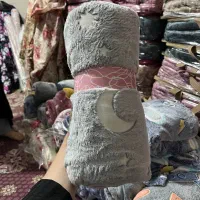 پتو برای جهیزیه واستفاده شخصی به قیمت عمده|رختخواب، بالش، پتو|رشت, حمیدیان|دیوار