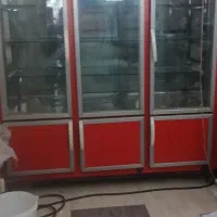 یک عدد یخچال  صنعتی  ۶ درب