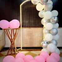 فروش دکور تولد استند تولدنامزدی باغ تولد باغ مجالس