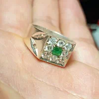 انگشتر نقره زمرد کلمبیا و الماس برلیان