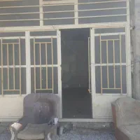 مغازه ۳۰‌ متری تمیز و خوش جا برق داره ولی آب نداره