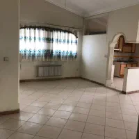 اجاره اداری ۱۲۵متری*مهرشهر*بلوارارم*نبش فاز۳