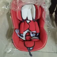 صندلی کودک خودرو
