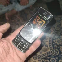 گوشی ال جی مدل شکلات اکبند|موبایل|تهران, هرندی|دیوار