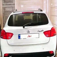 کوییک هاچبک R1402