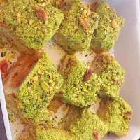 به ۲نفر همکارساده نیازمندیم