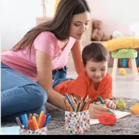 استخدام پرستار جوان