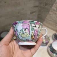 سرویس مرغی کامل غذاخوری بهشتی زمینه لیمویی قدیمی|ظروف سرو و پذیرایی|یزد, |دیوار