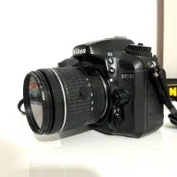 دوربین نیکون ۷۲۰۰