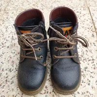 کفش نیم بوت