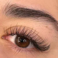 اکستنشن مژه و کاشت مژه|خدمات آرایشگری و زیبایی|شیراز, شریف‌آباد|دیوار