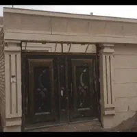 شاگرد کاشی کار و گچکاری