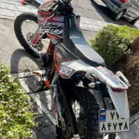 فلات ۴۰۲|موتورسیکلت|مشهد, تربیت (صدف)|دیوار