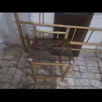یک عدد کمد ایستاده  و یک عدد تخت خواب دونفری فلزی|جاکفشی، کمد، دراور|رشت, حومه رشت|دیوار