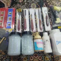 وسایل رنگ و تابلو و سنگ مصنوعی