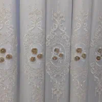 پرده حریر طرح دار برجسته همراه آستر|پرده، رانر، رومیزی|اهواز, کوی آغاجاری|دیوار