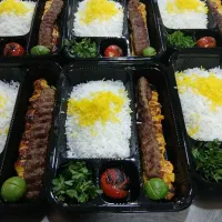 تهیه غذا و مجلس پزی سیفی|خدمات پذیرایی، مراسم|قم, باغ شریفی|دیوار