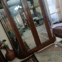 ویترین و میز ناهارخوری