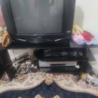 تلوزیون 24اینچ الجی با دیجیتال و vcdو زیر تلوزیون