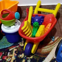 تعدادی اسباب بازی