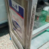 ویترین آلومینیومی