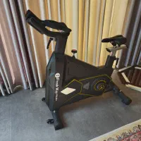 دوچرخه ثابت باشگاهی