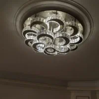 دو عدد لوستر در دو سایز متوسط وبزرگ