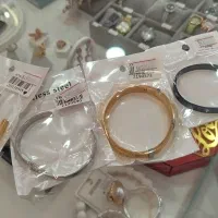 بنگل مردونه|بدلیجات|تربت جام, پاسداران|دیوار