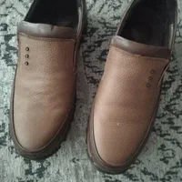 کفش چرم شماره 40|کیف، کفش، کمربند|قم, بنیاد|دیوار