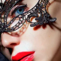 لباس نقاب وسایل کاستوم فانتزی گارتر چرم وسایل دیگر