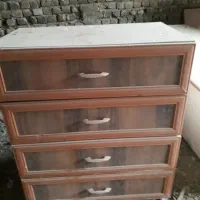 دراور ۴کشابه وویترین شیشه ای|جاکفشی، کمد، دراور|اصفهان, ارغوانیه|دیوار