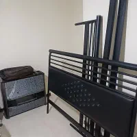 تخت و بخاری