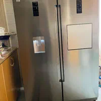 فروشنده و خریدار یخچال دوقلو و ساید سالم خراب