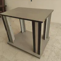 میز سالم دارای چهار چرخ سالم|میز تحریر و کامپیوتر|قم, بلوار امین و ساحلی|دیوار