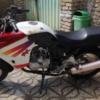 موتور ۲۰۰ سی سی،  پرواز،  مزایده ای