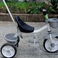 سه چرخه کودک کاملا سالم