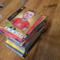 ۱۰۰ عدد کارت و ۸۵ عدد مینی فیگور کیمدی|کلکسیون و سرگرمی|تهران, دبستان|دیوار