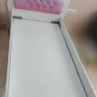 سرویس خواب نوجوان تخت،کمد،میزتحریر،کتابخانه|تخت و سرویس خواب|رشت, حومه رشت|دیوار