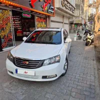 جیلی امرگرند ۲۰۱۳