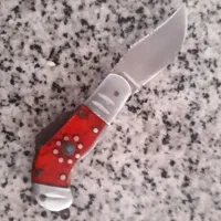 چاقو ضامندار|کلکسیون اشیاء عتیقه|جهرم, |دیوار