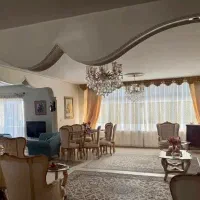 ۱۷۲ متر غرق نور و بسیار خوش نقشه در میثاق شریعتی