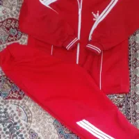 گرمکن وشلوار ورزشی و کت لی وتعدادی لباس پسرانه
