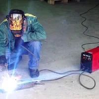 جوشکاری و تاسیسات سیار شبانه روزی (سیامک)