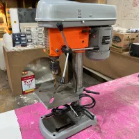 دلر ستونی رومیزی در حد نو