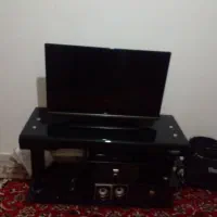 تلویزیون|تلویزیون و پروژکتور|مهاجران, |دیوار