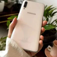 گوشیA70کاملا تمیز و سالم|موبایل|رشت, حمیدیان|دیوار