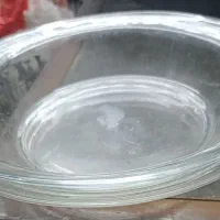 تعدادی ظروف