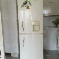 یک دستگاه یخچال امرسان