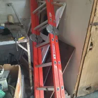 نردبان تاشو ۴متری  نو فقط ۱ بار استفاده شده