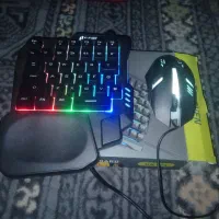 موس و کیبورد ارجی بی دار همراه با یک هاب . تایپ سی